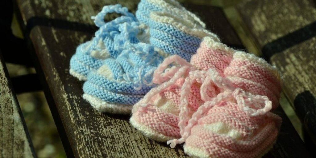 blue pink knitted socks